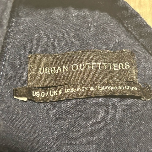 Urban Outfitters Womens Size 0 Blue Sleeveless Linen Blend Open‎ Back  Jumpsuit - Picture 6 of 7